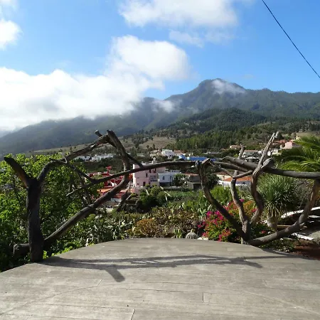 Semesterbostad Cosmos *